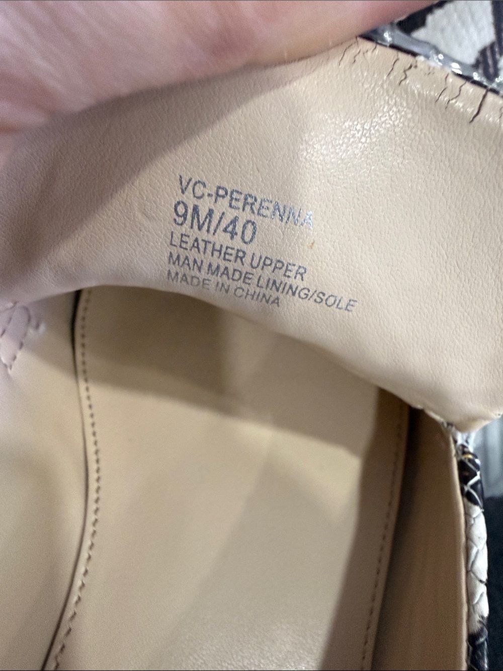 Vince Camuto Black and Cream Snakeskin Slip-On Loafers with Silver Bit Size 9M - Picture 7 of 13